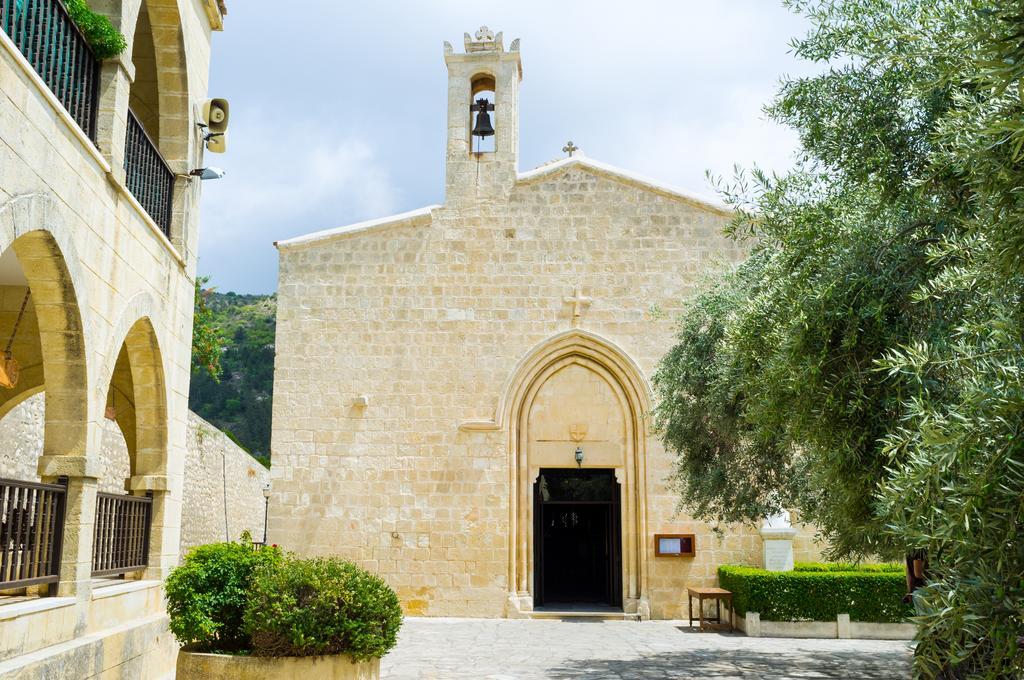 Club St. George (Adults Only) Aparthotel Tremithousa Bagian luar foto