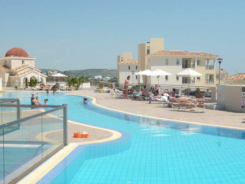 Club St. George (Adults Only) Aparthotel Tremithousa Bagian luar foto